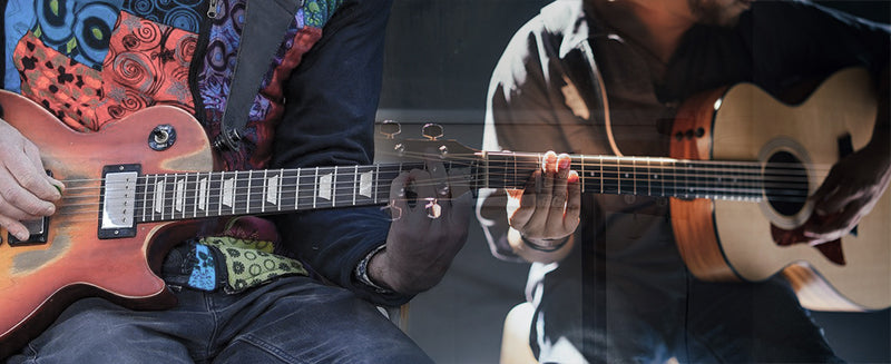 Start je als beginner met een akoestische of een elektrische gitaar?
