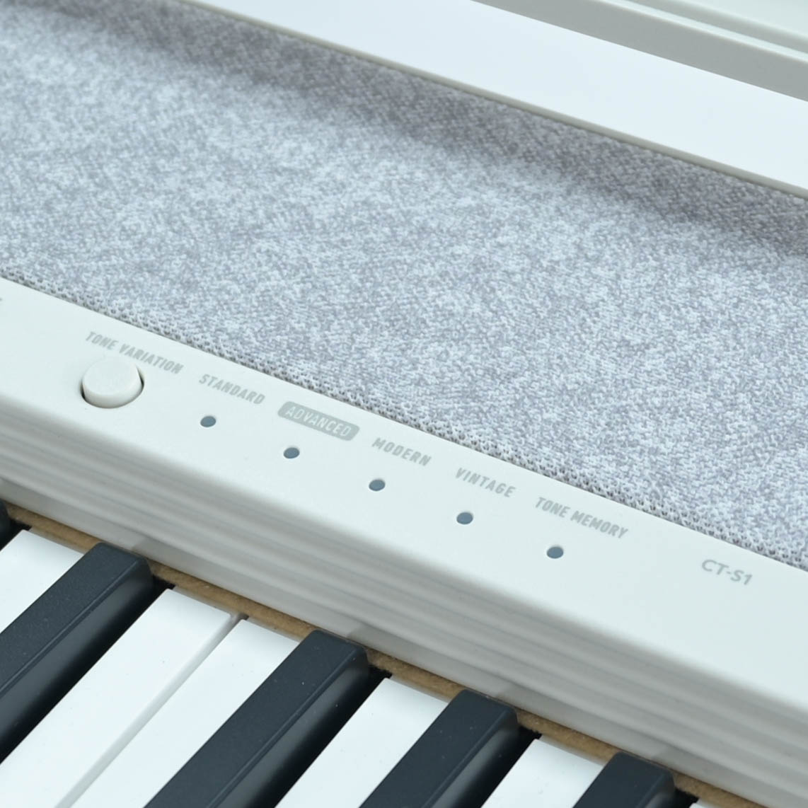 Casio CT-S1WE keyboard wit
