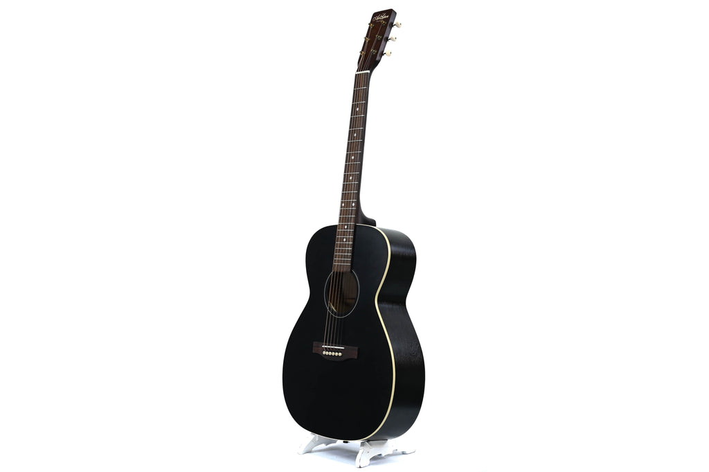 Art & Lutherie Legacy Faded Black