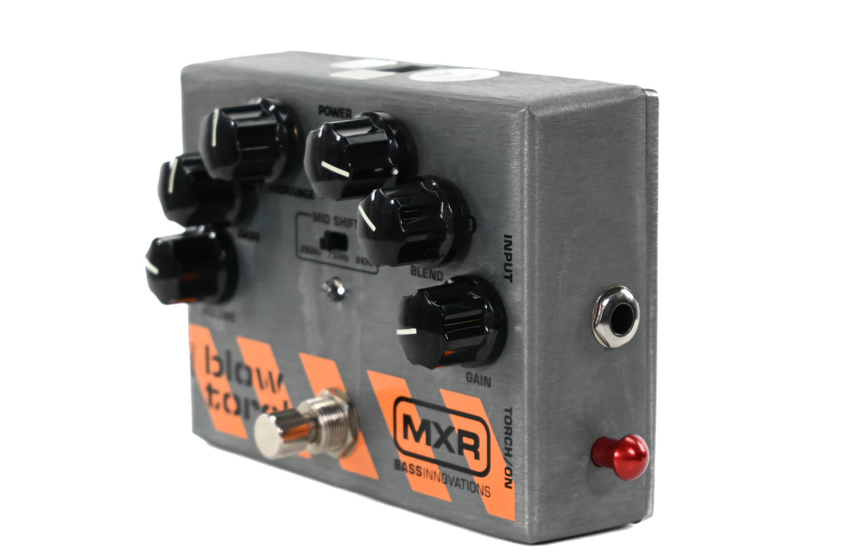 MXR Blow torch bass preamp-distortion