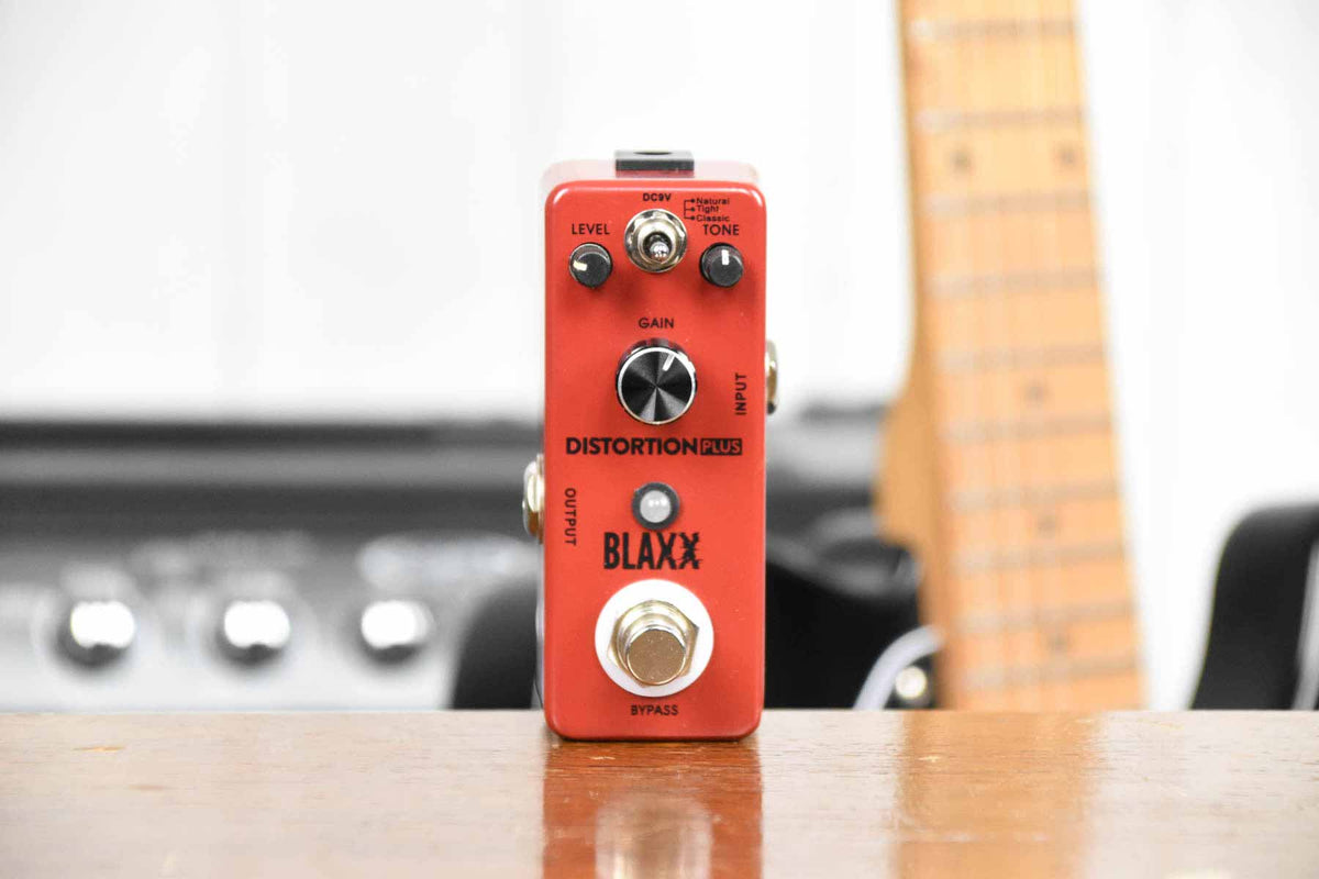 Blaxx BX-DIST B 3 Mode Distortion Mini Pedaal (5612187812004)