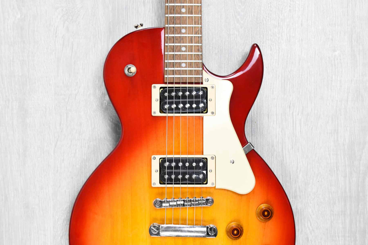 Cort CR100 CRS Cherry Red Sunburst