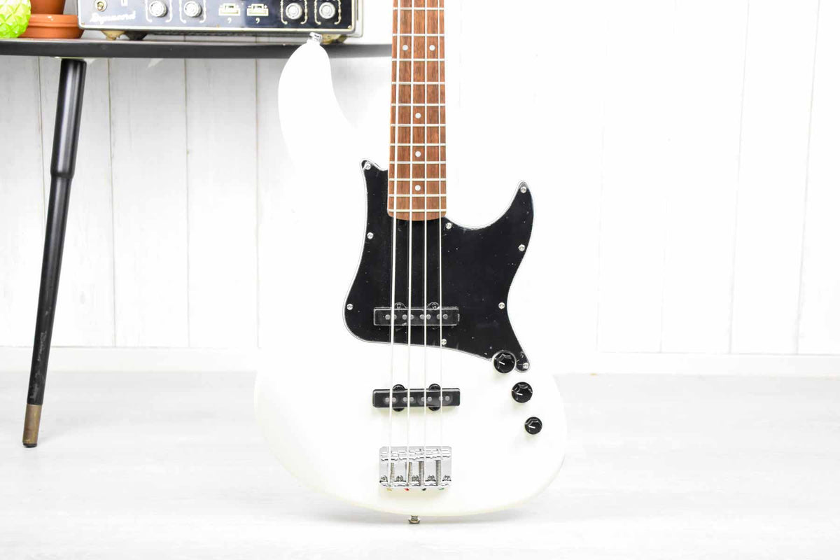 Cort GB54 JJ OW2 Basgitaar White