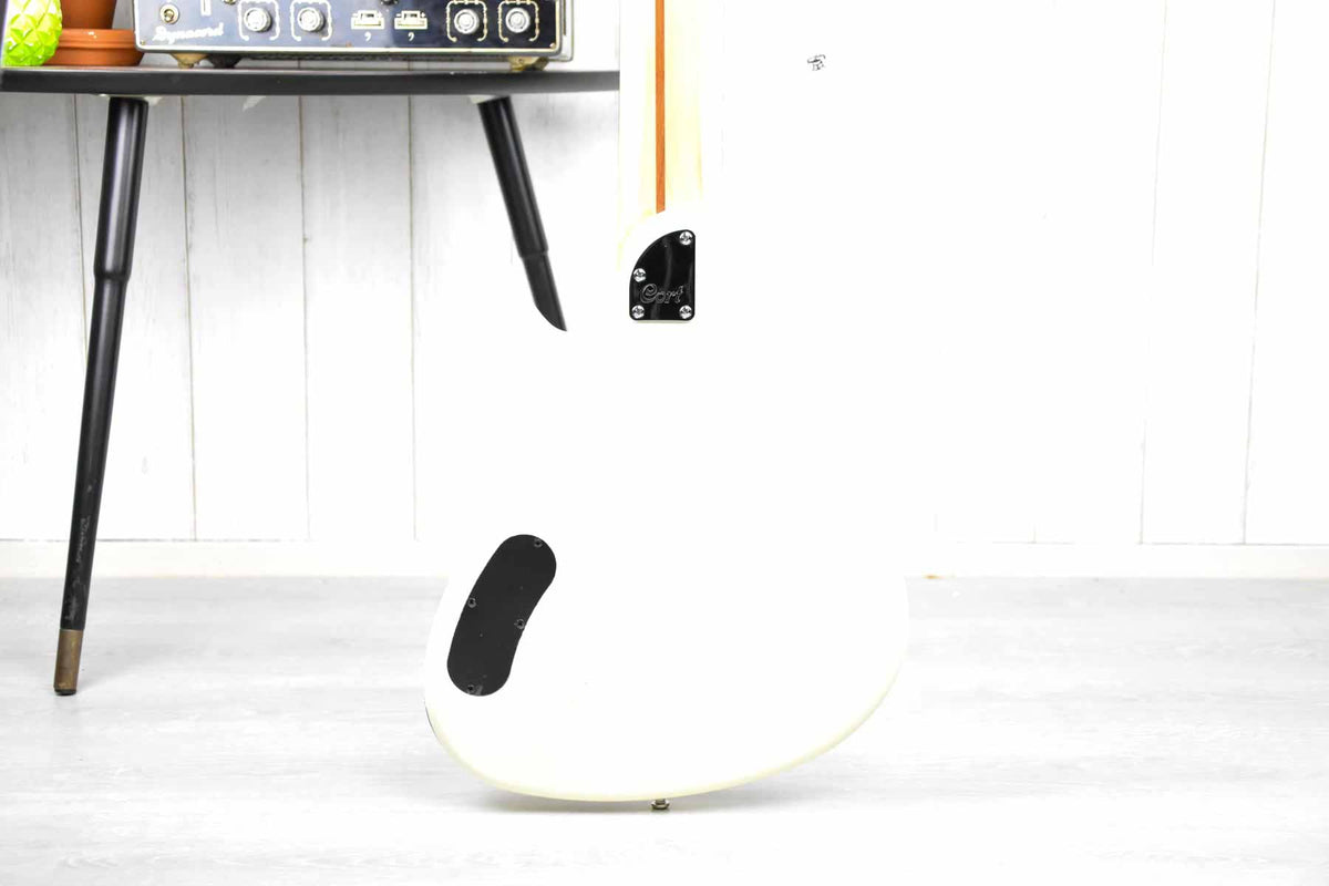 Cort GB54 JJ OW2 Basgitaar White