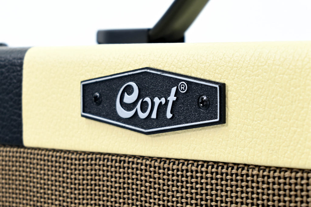 Cort CM15R gitaarversterker