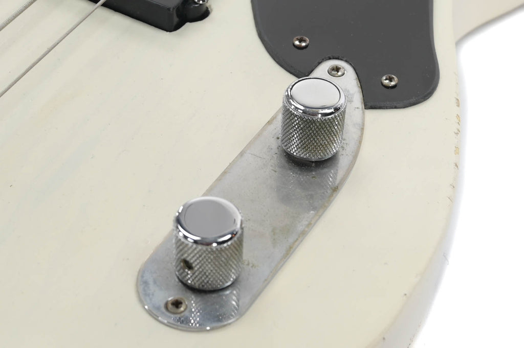 Fender Mike Dirnt Precision Bass reliced to white 2006