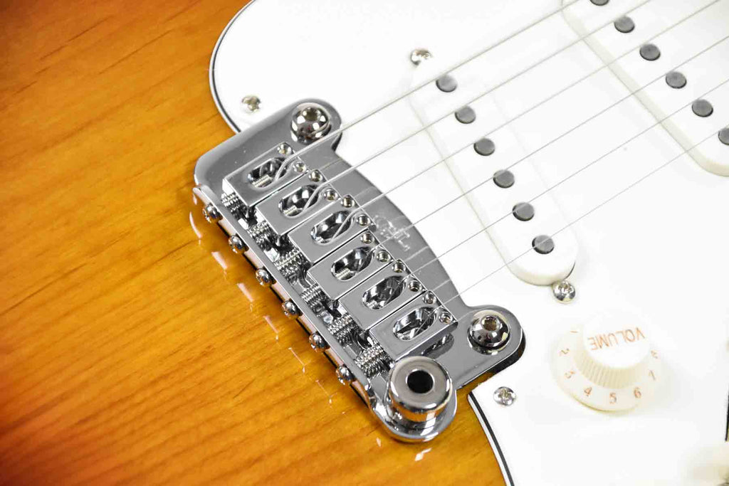 G&L Fullerton Deluxe Legacy 3 Tone Sunburst