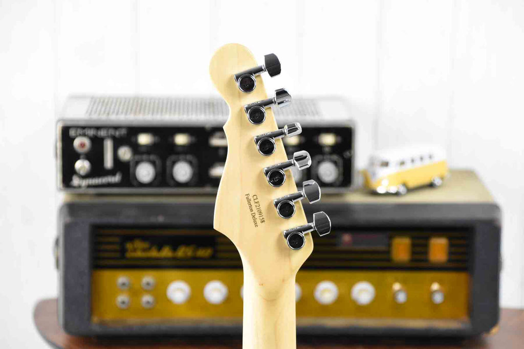 G&L Fullerton Deluxe Legacy 3 Tone Sunburst