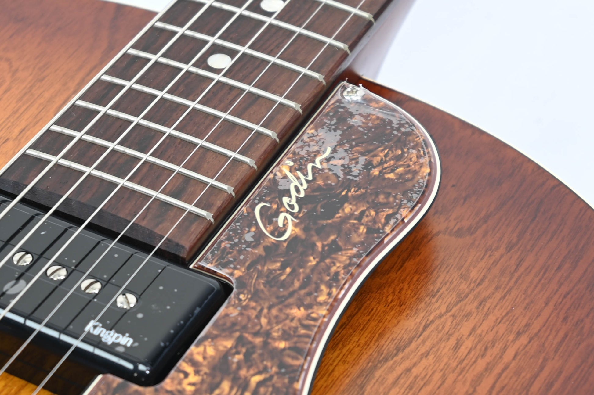 Godin 5th avenue CW Kingpin II HB Cognac Burst