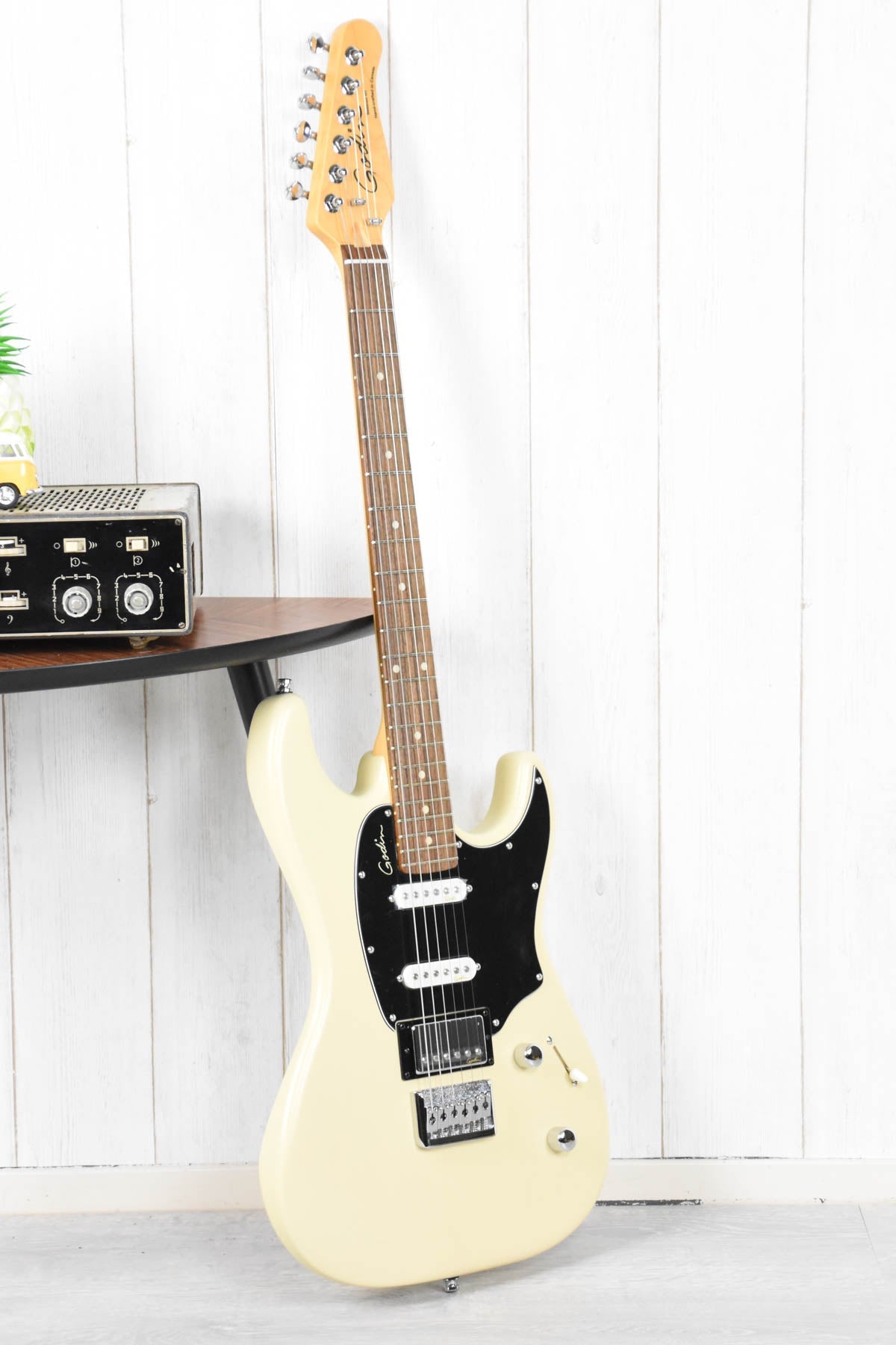 GODIN Session HT Trans Cream RN (no gigbag)