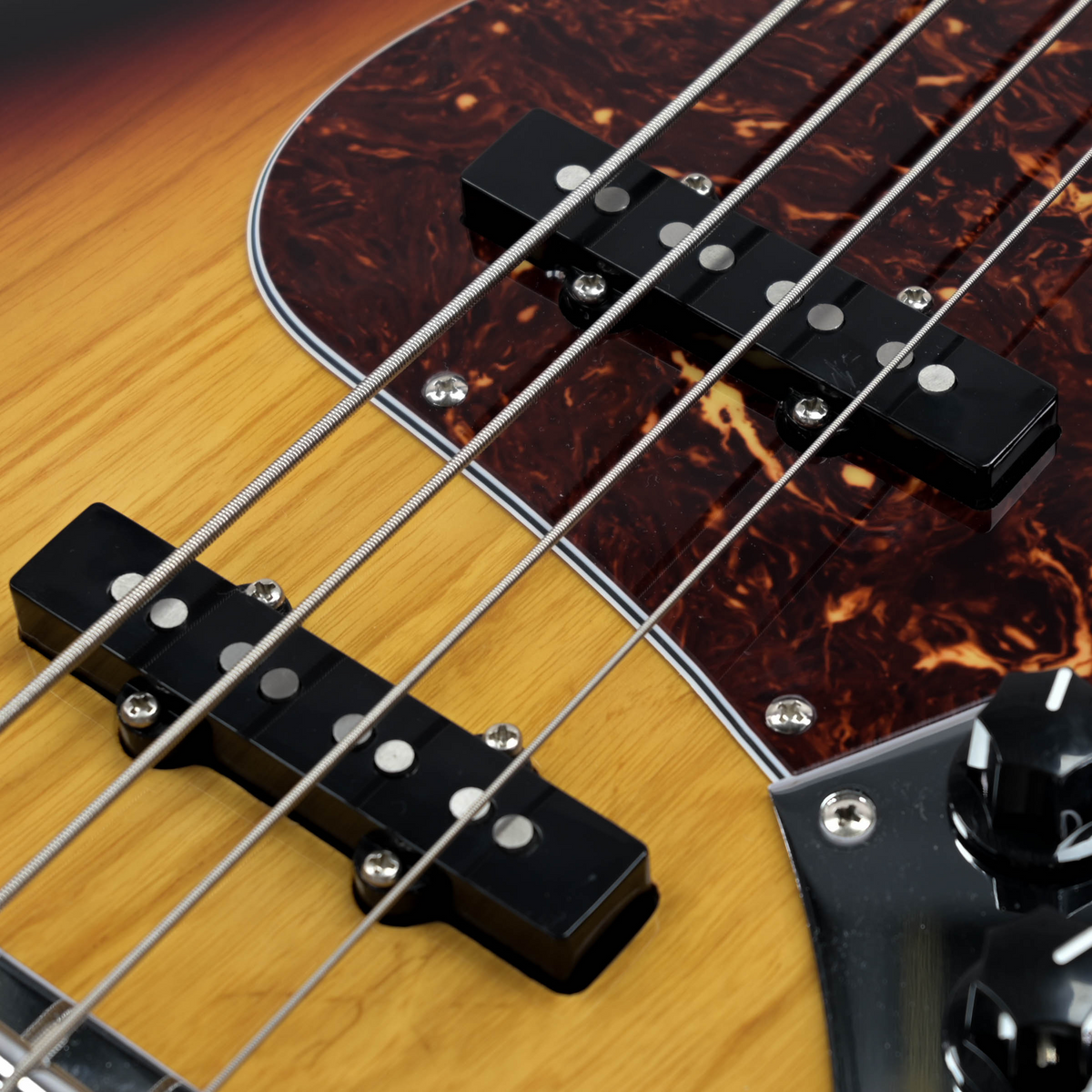 Harley Benton JB75 FL Deluxe Fretless + MODIFIED