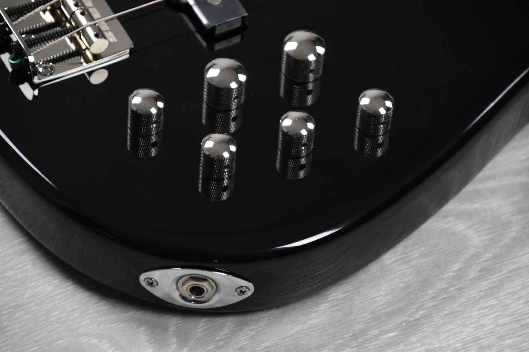 Markbass MB JP Black Lady 4 string CR MP