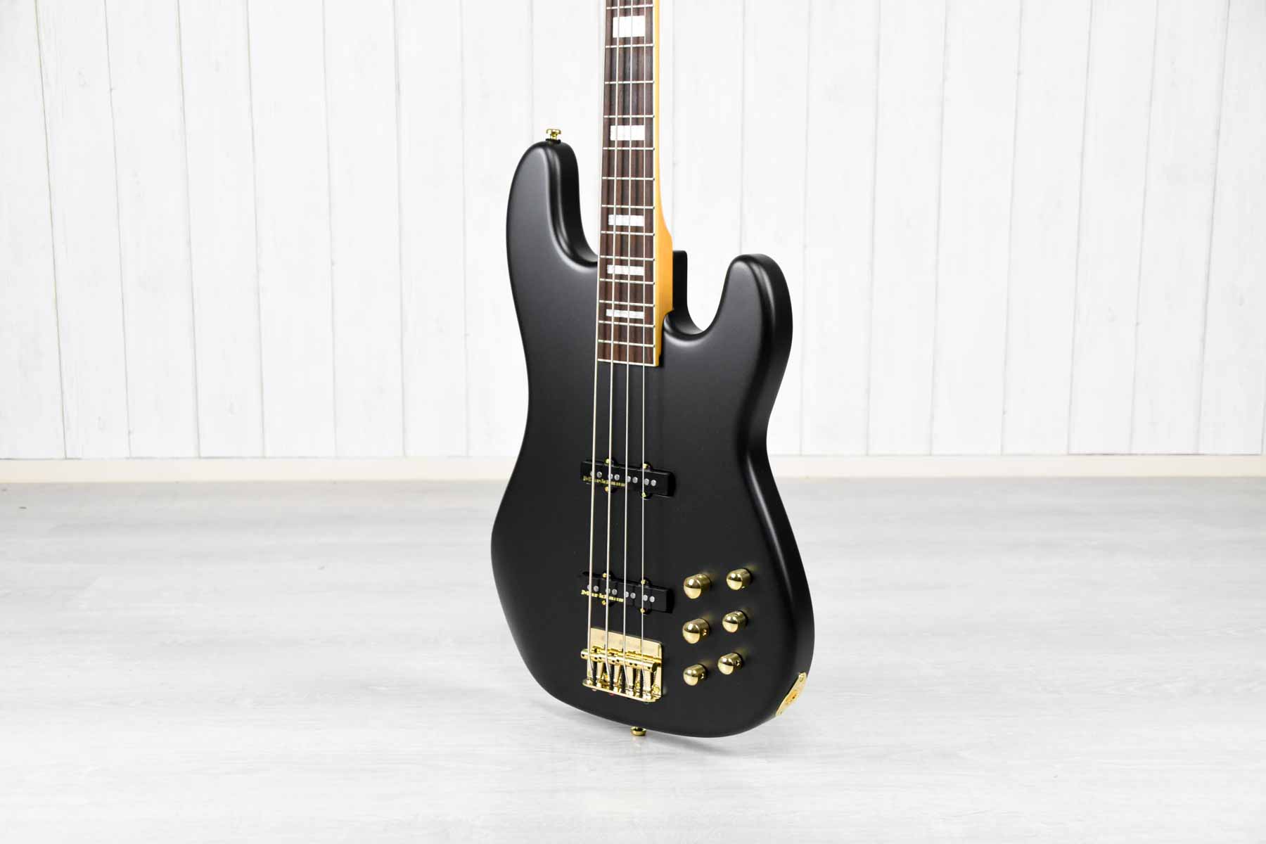 Markbass MB JP Modern Black 4 GD PF