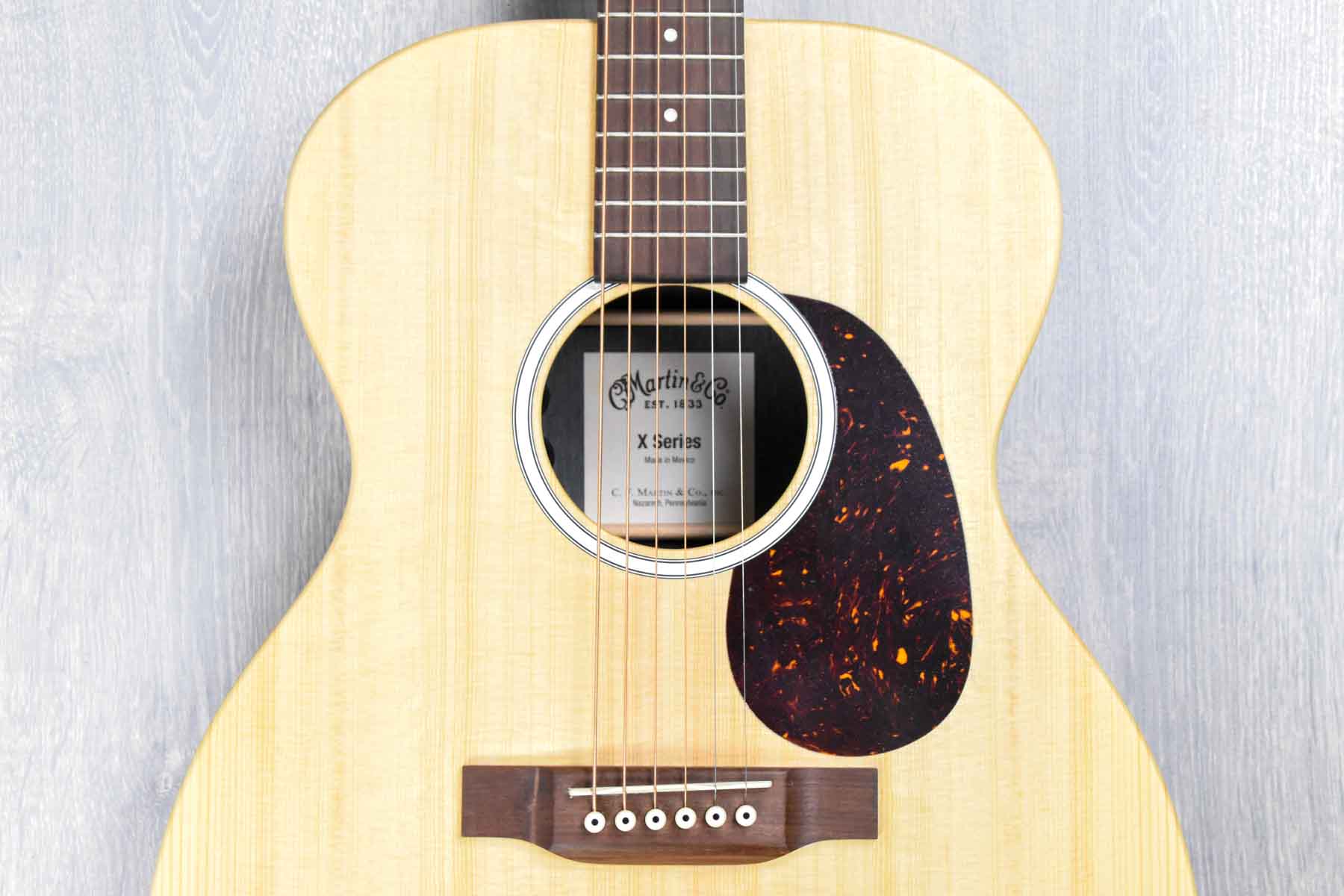 Martin 000-X2E Semi-Akoestische Western gitaar