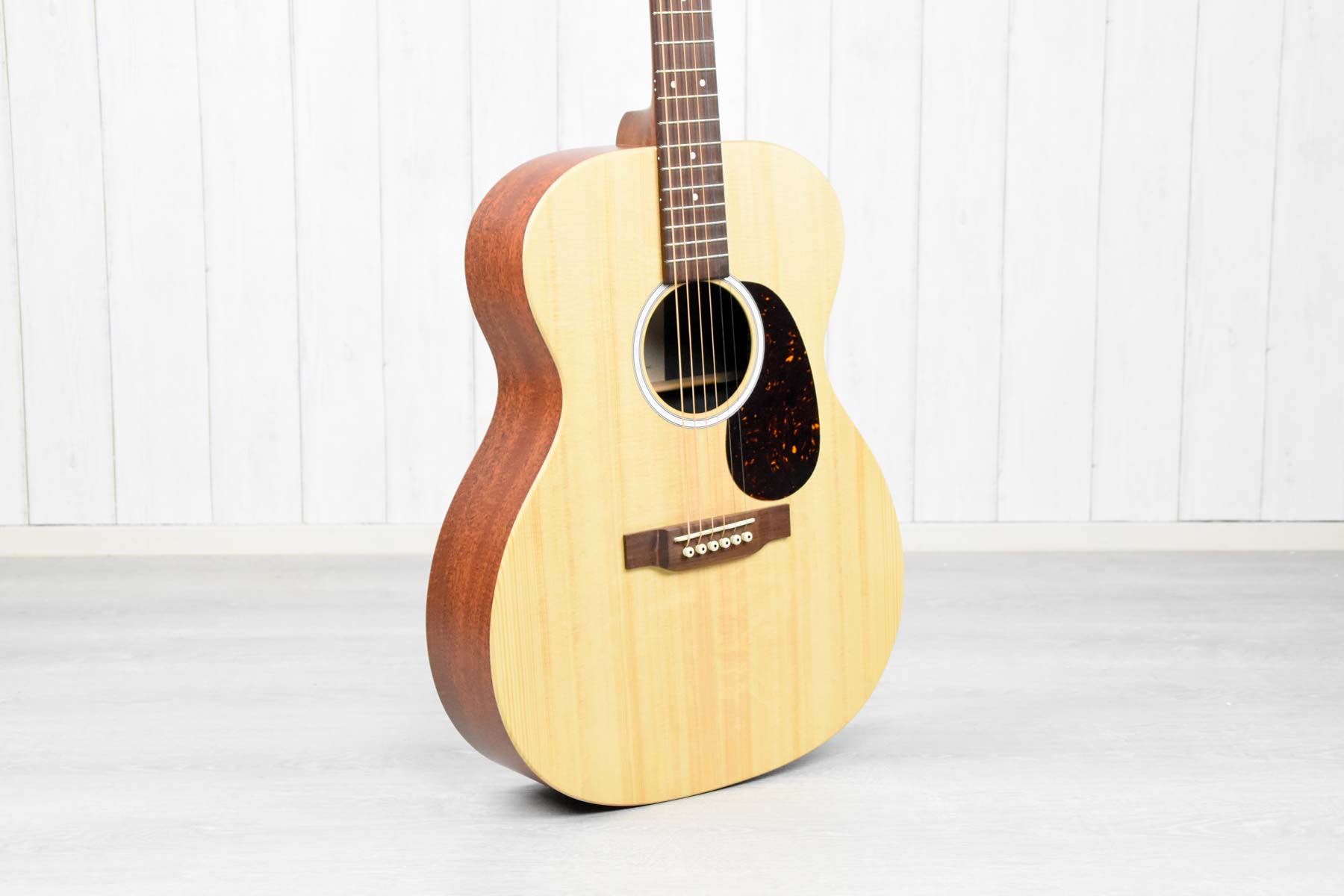 Martin 000-X2E Semi-Akoestische Western gitaar