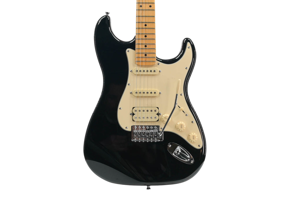 NX  RE520ST Stratomaster Black