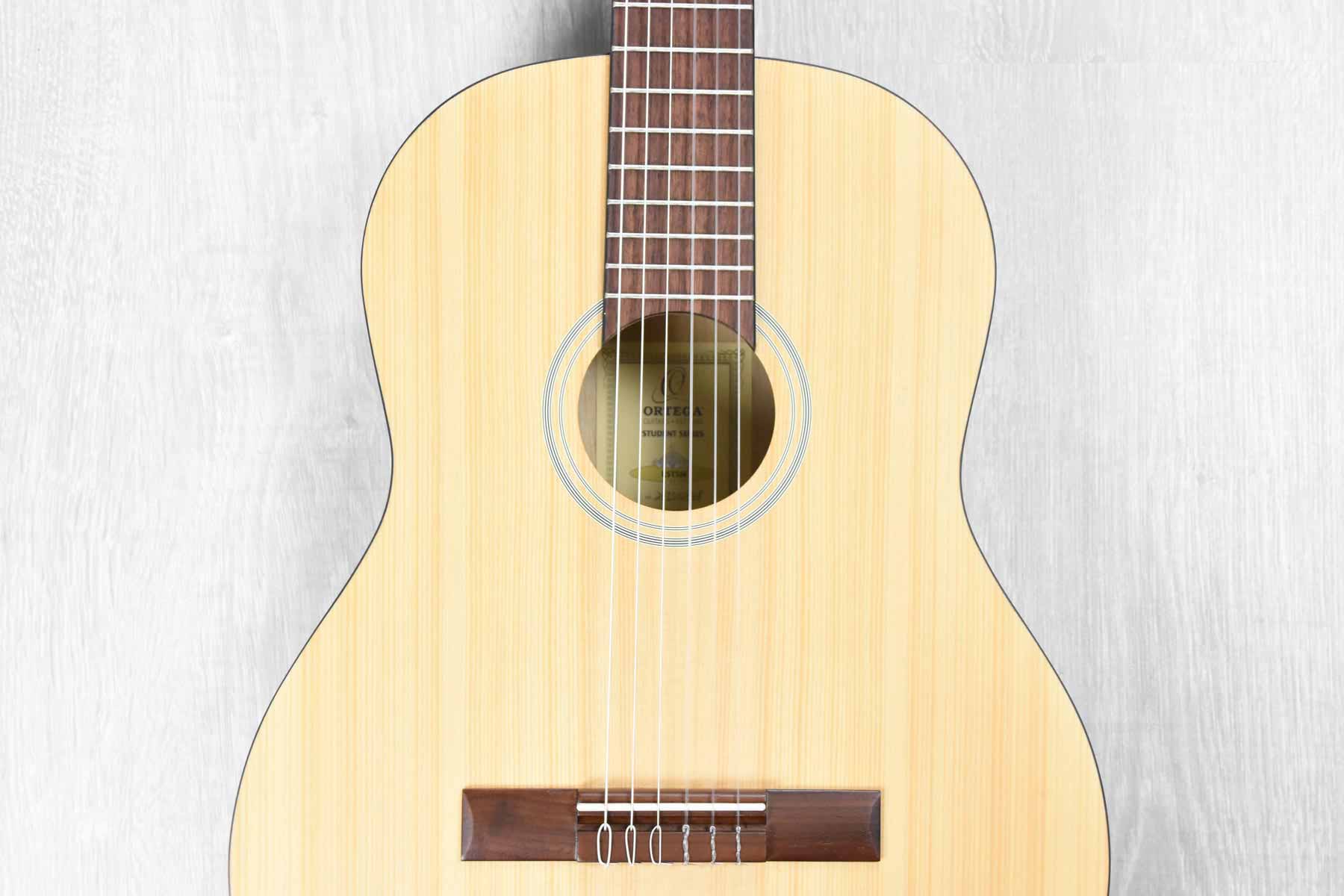 Ortega RST5M Klassieke gitaar 4/4