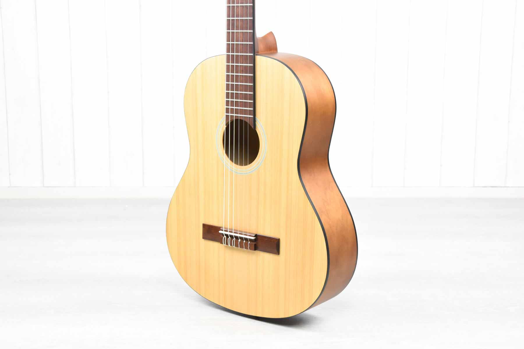 Ortega RST5M Klassieke gitaar 4/4