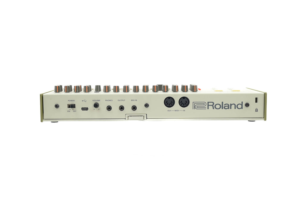 Roland TR-09