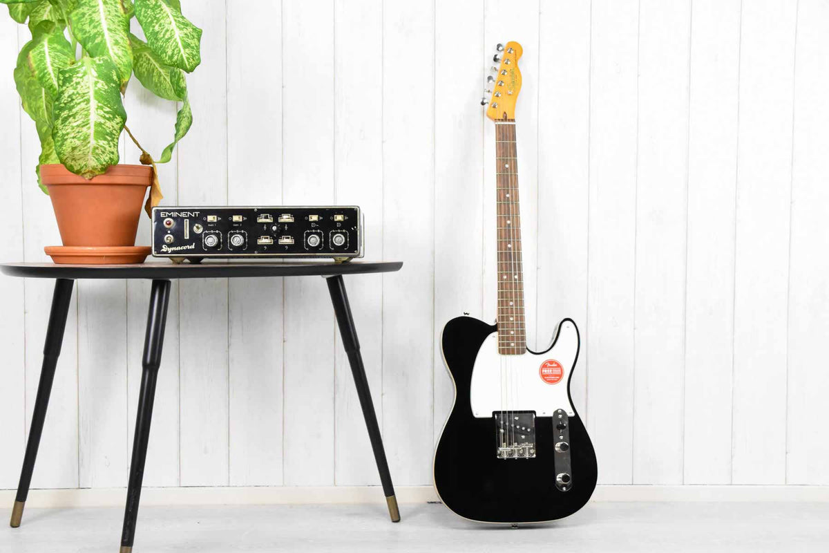 Squier Classic Vibe &#39;60s Telecaster Black Custom Esquire