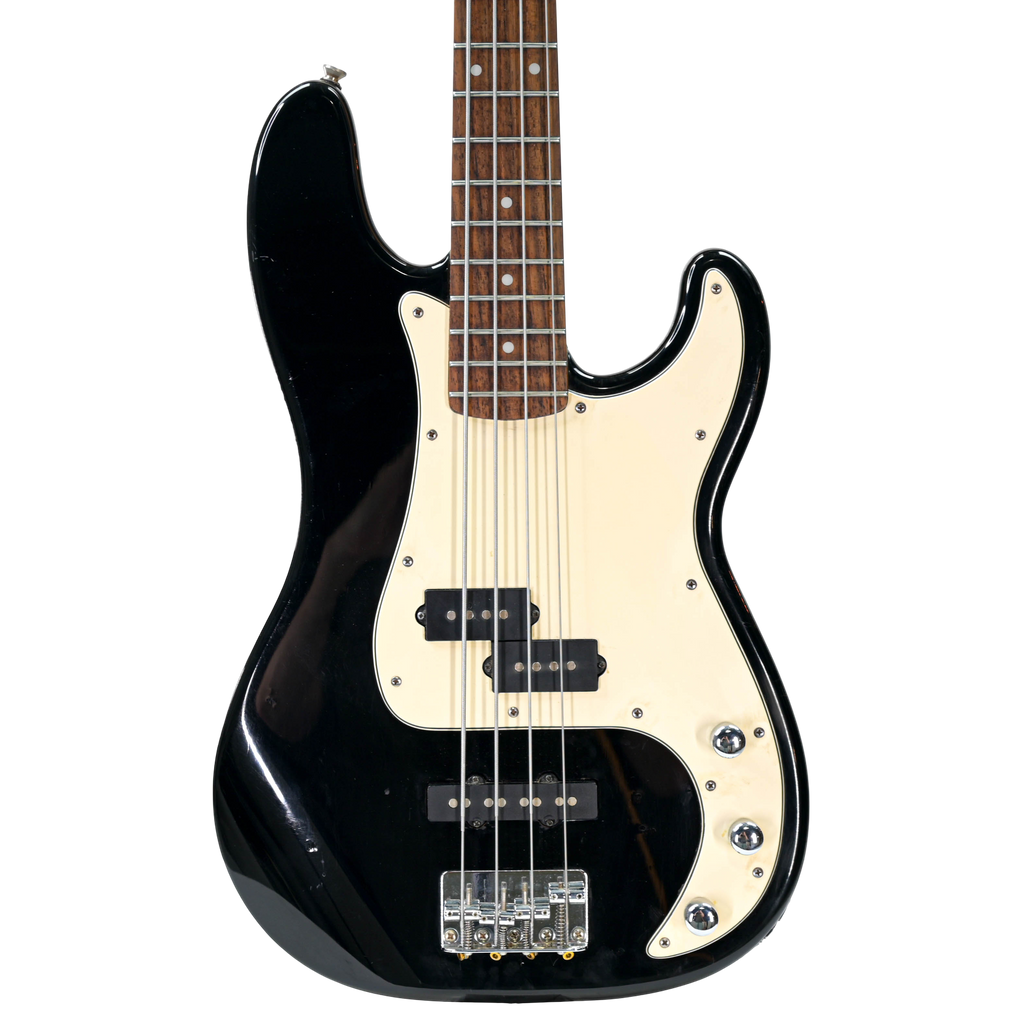 Squier Standard series P-Bass Special Black