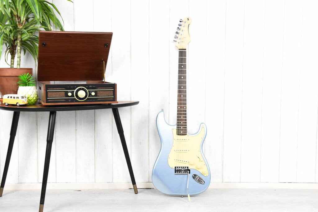 Stagg SES-30 IBM Standaard Statocaster Ice Blue Metallic (5610794188964)
