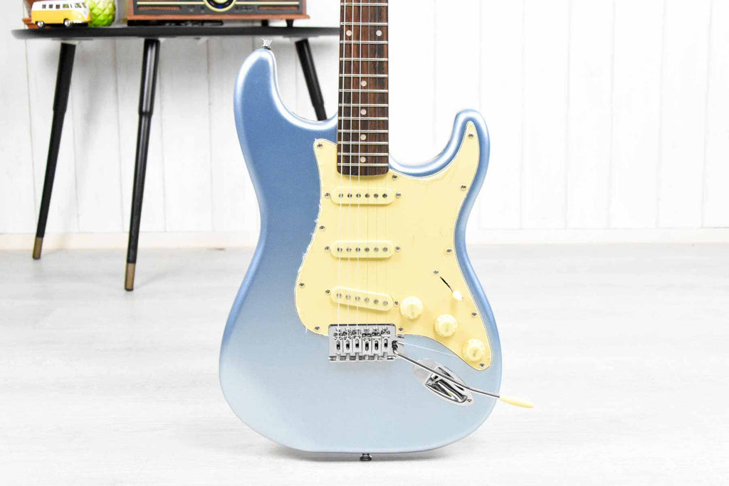 Stagg SES-30 IBM Standaard Statocaster Ice Blue Metallic (5610794188964)