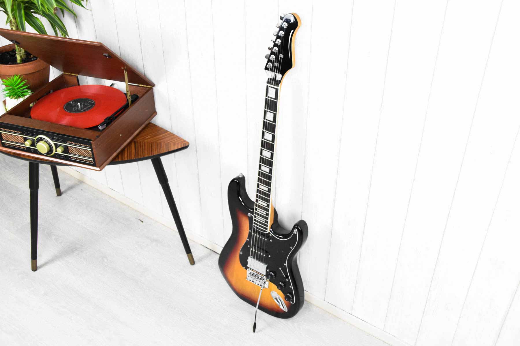 Stagg SES-60 SNB Vintage Statocaster Sunburst (5610815291556)