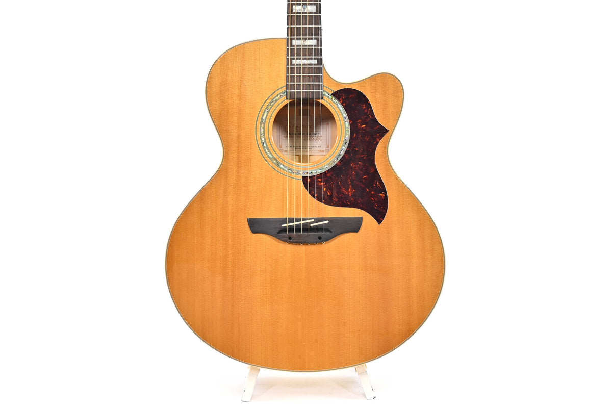 Takamine EG523SC Semi Akoestische gitaar Occasion