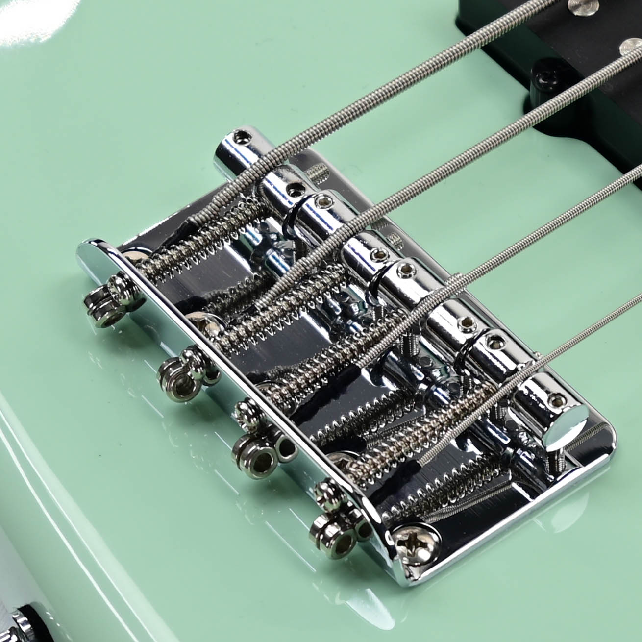 Ibanez TMB100 Mint Green Talman Bass
