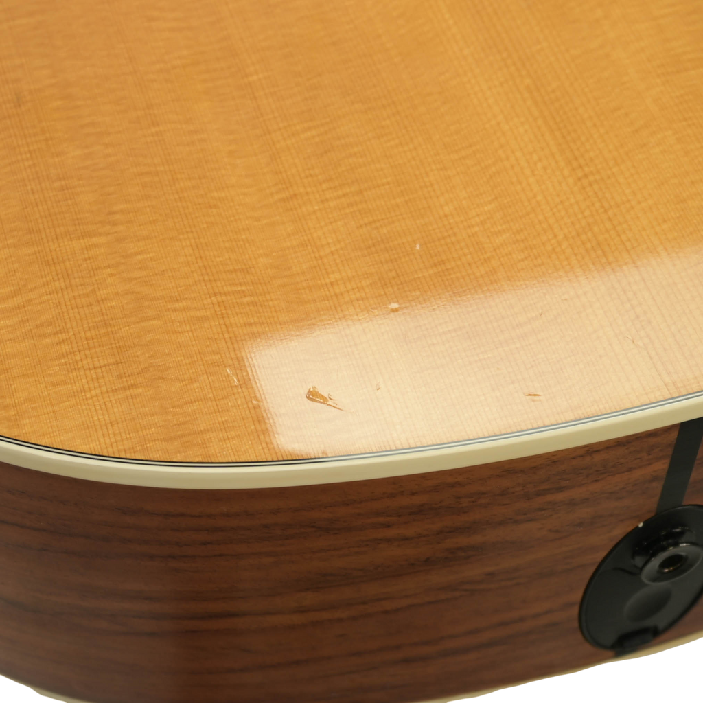 Taylor 214ce
