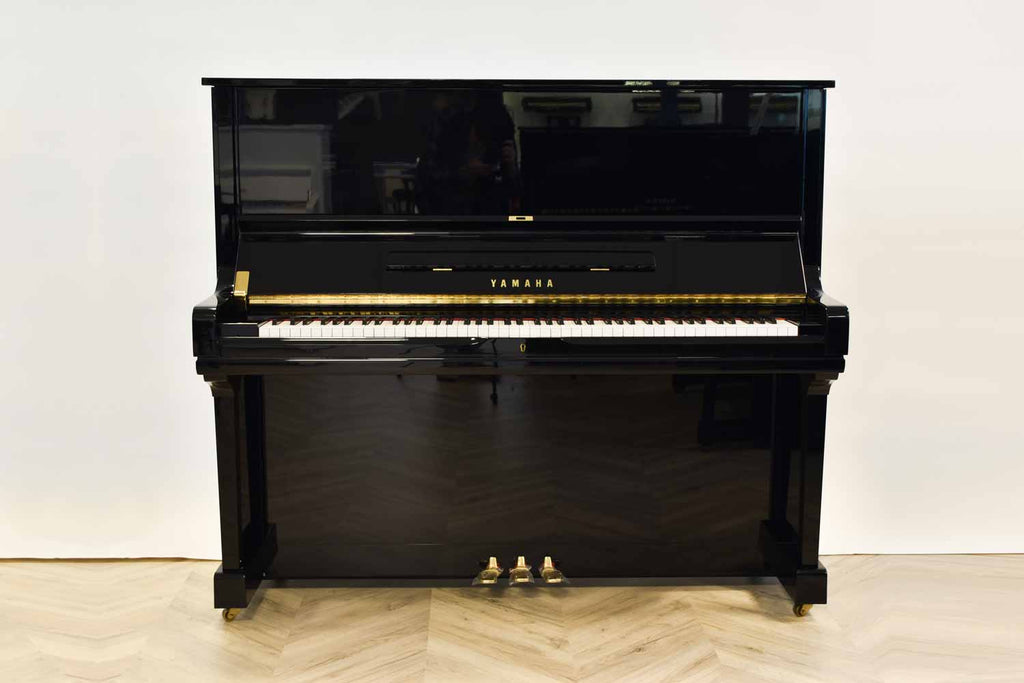 Yamaha U3 Zwart Hoogglans Piano