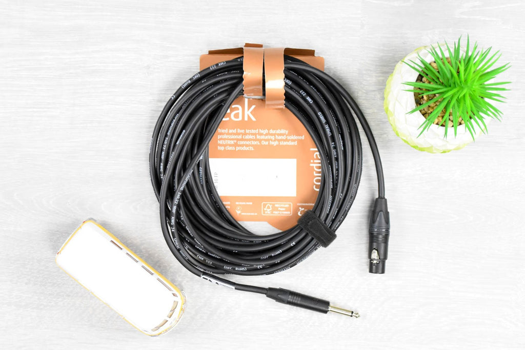 Cordial CPM 10 FP Microfoonkabel Jack-XLR Female 10 meter - Peak serie (5350506004644)