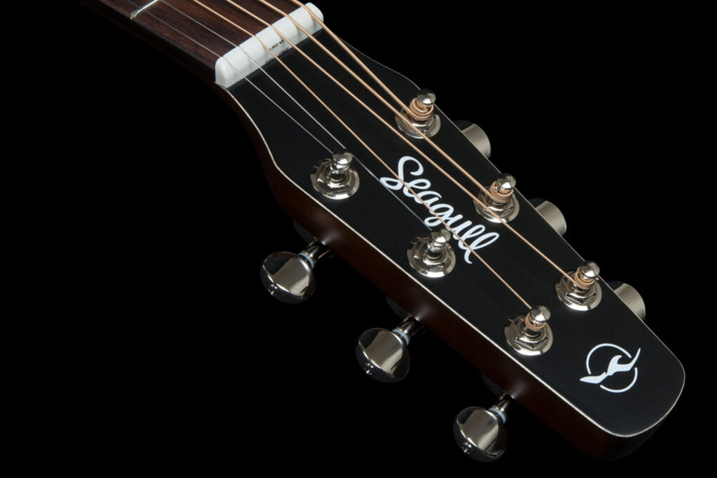 Seagull S6 Classic Black A/E Semi-akoestische gitaar