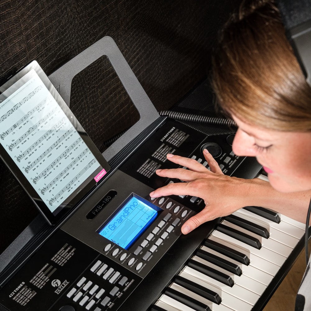 Fazley FKB-180 keyboard in gebruik