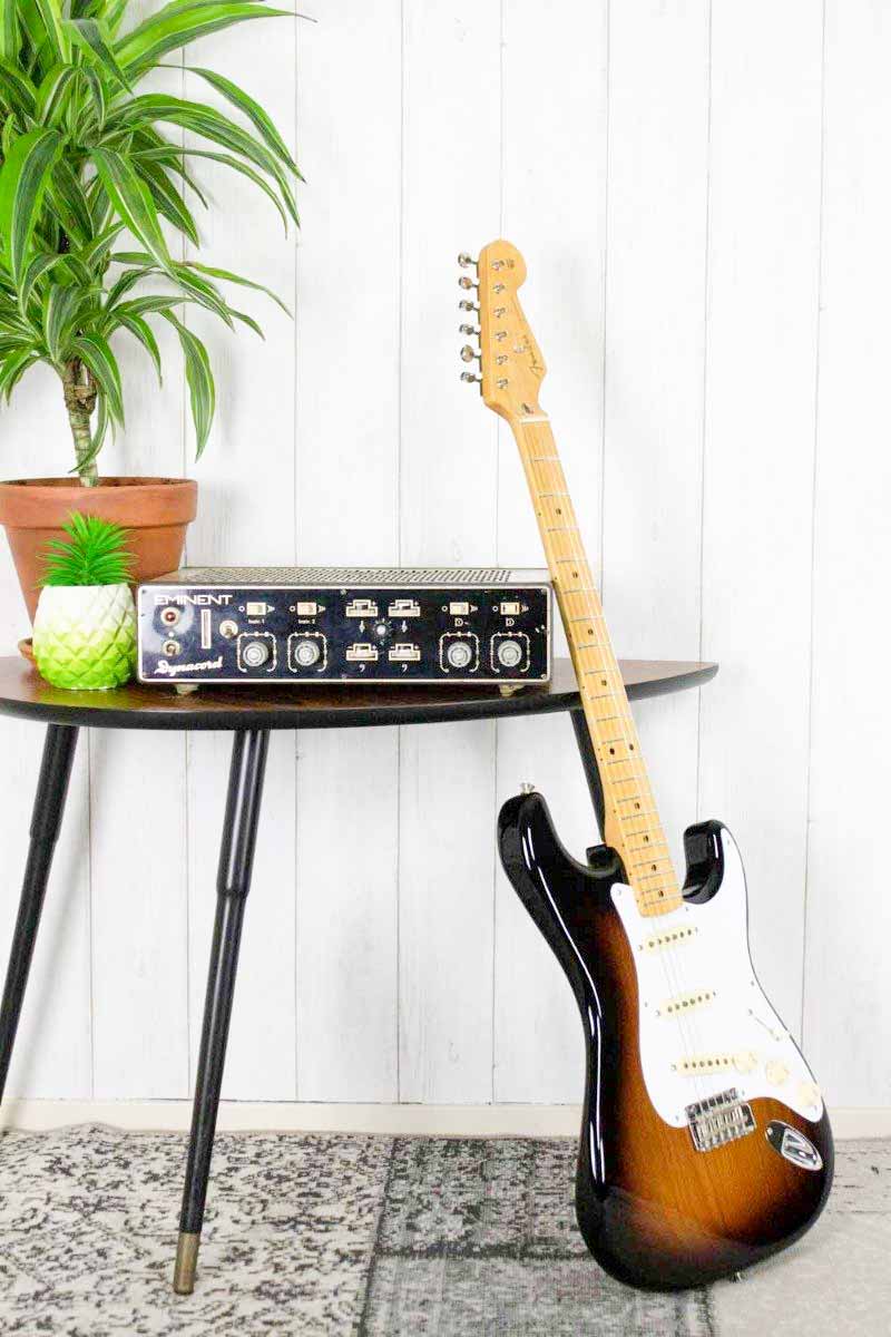 Fender Vintera &#39;50S Stratocaster Modified 2-Color Sunburst MN (5482474733732)
