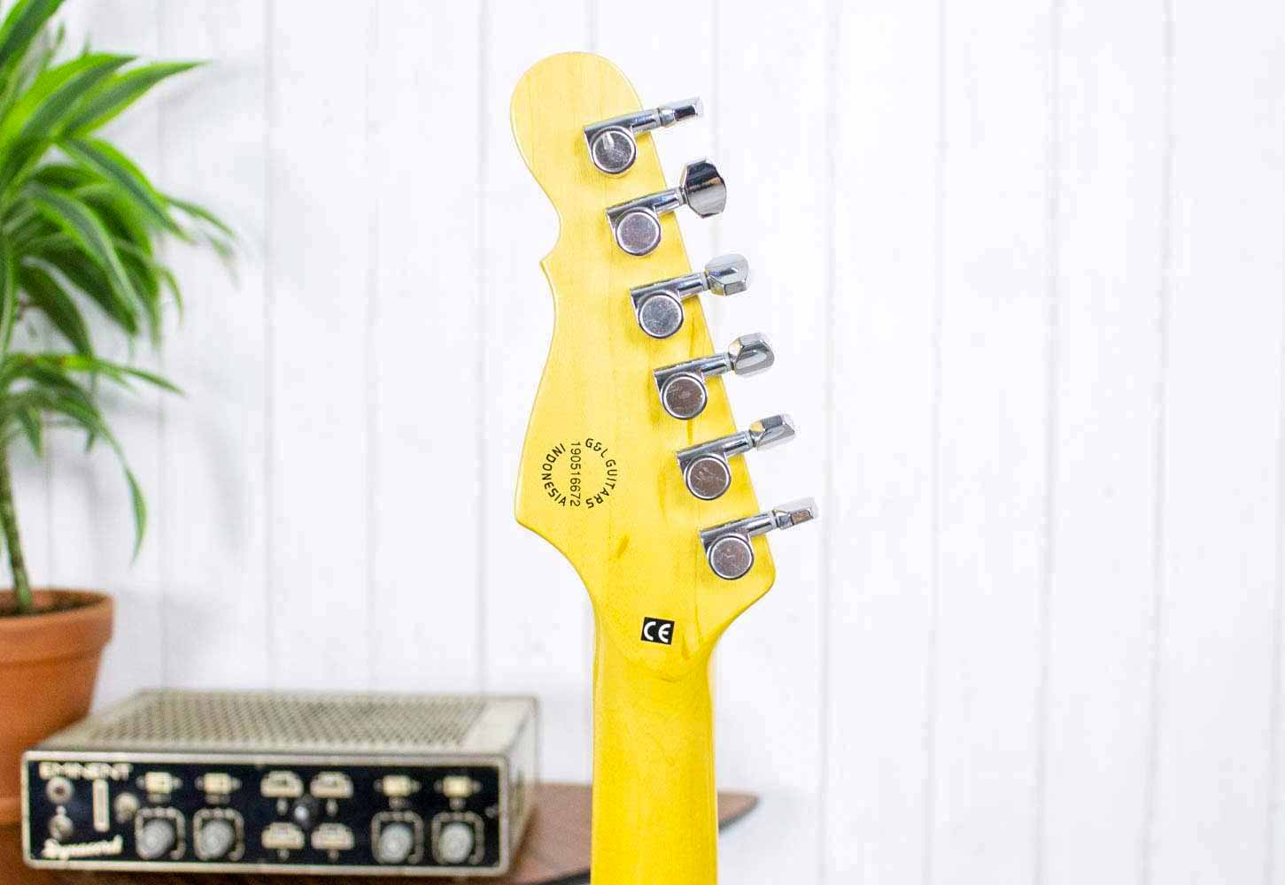 G&L Tribute Legacy Fullerton Red (5467236073636)