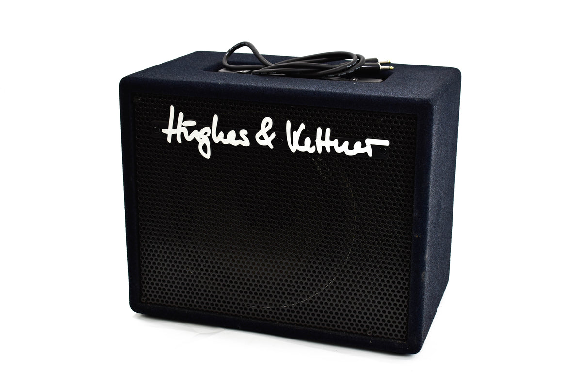 Hughes &amp; Kettner CF-100 top + 30Watt Cabinet