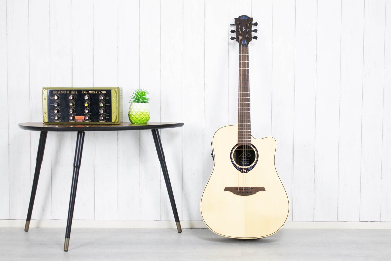 LAG THV20DCE - Hyvibe 20 Smart Guitar (5379230990500)
