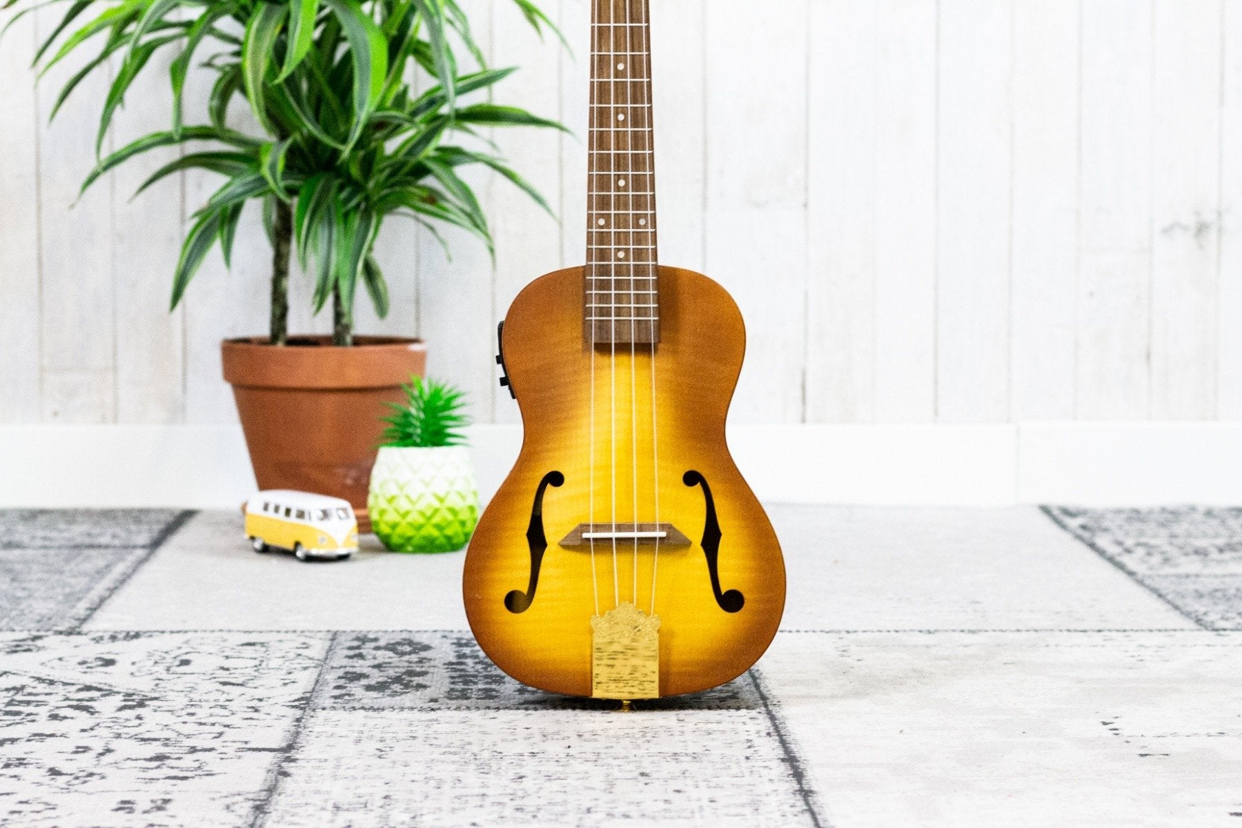 Ortega RUSL-HSB Ukulele Saloon Series Semi Akoestisch (5375849070756)