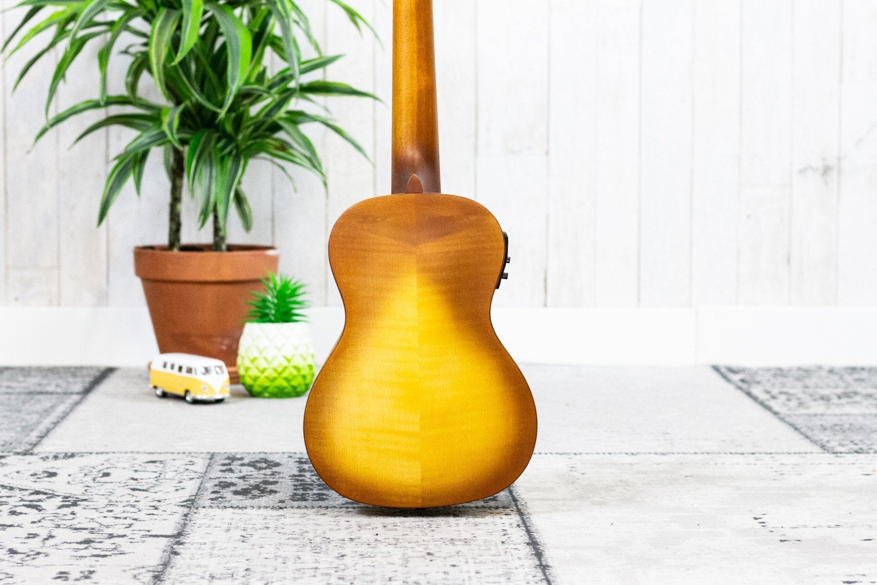 Ortega RUSL-HSB Ukulele Saloon Series Semi Akoestisch (5375849070756)