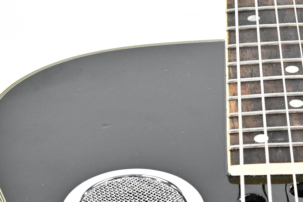 Regal RD-45 Black Lap Steel gitaar
