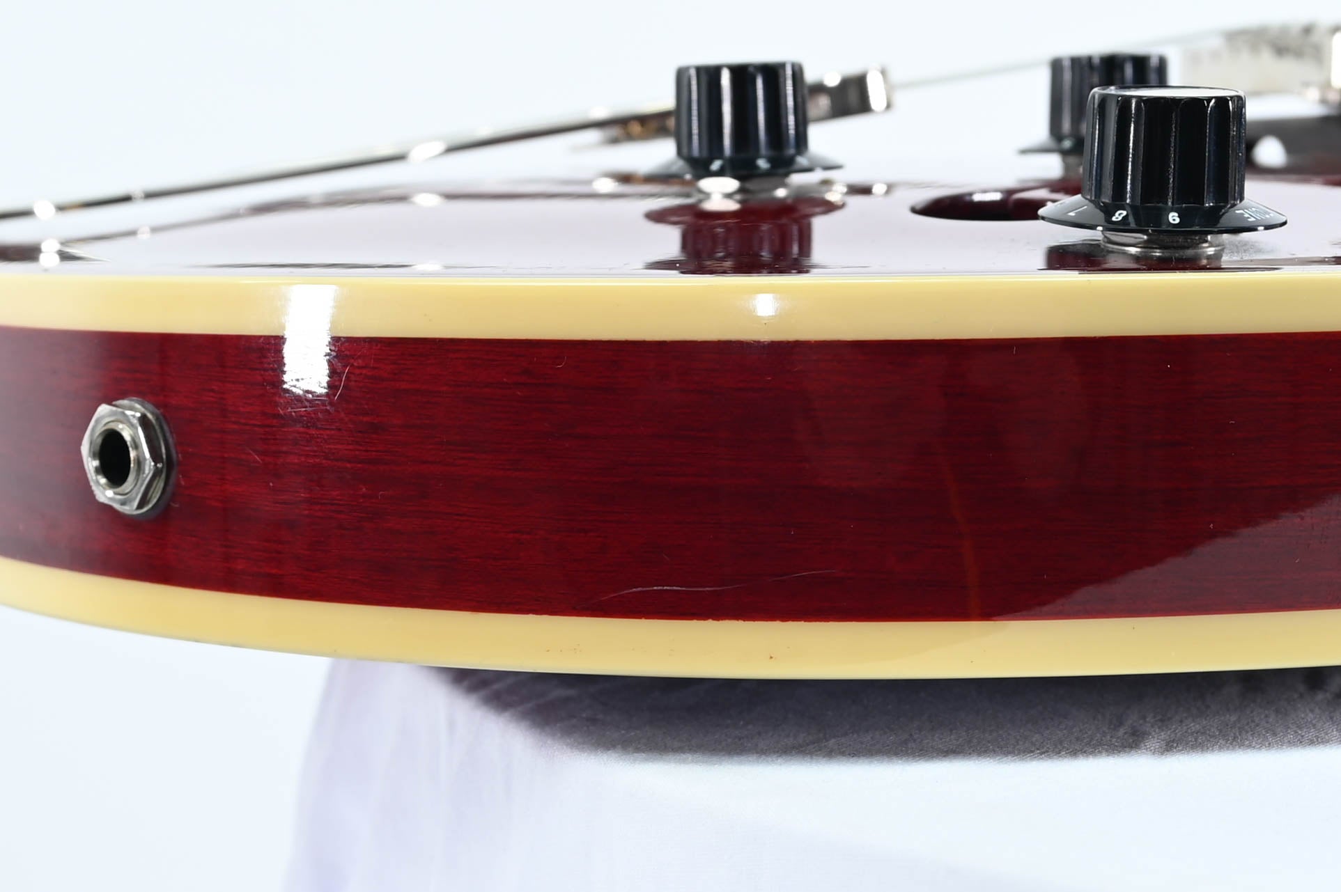 Guild Star Fire IV Cherry Red