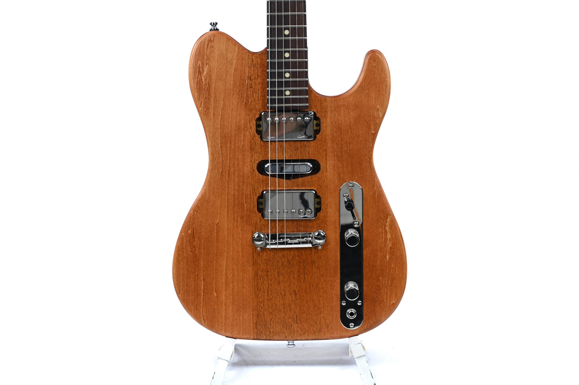 Godin Radium Winchester Brown RN Rescue