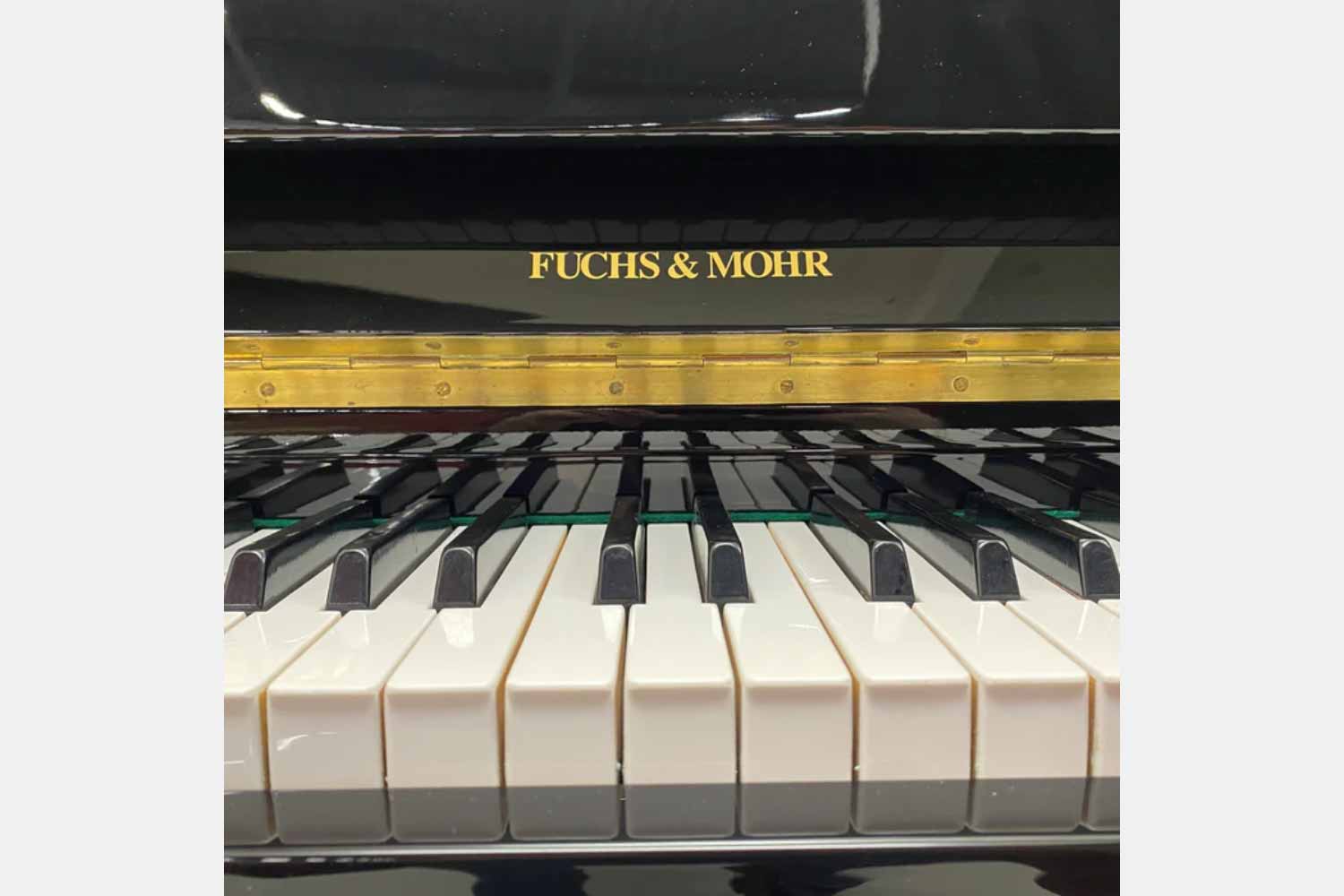 Fuchs & Möhr 114 Zwart Hoogglans Piano