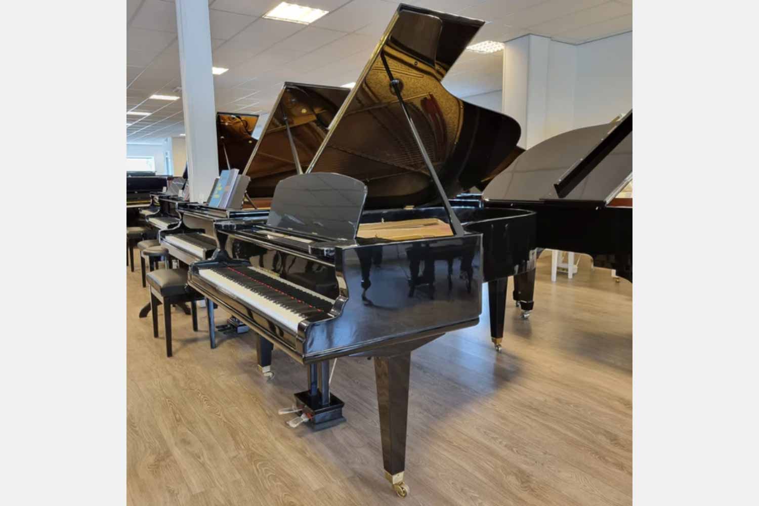 Grotrian Steinweg 200 Zwart Hoogglans  Vleugel