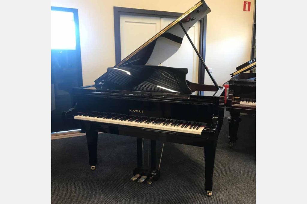 Kawai KG-3 Zwart Hoogglans Vleugel