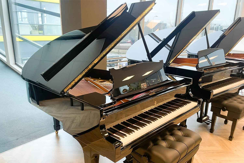 Steinway & Sons O-180 Zwart Hoogglans Vleugel